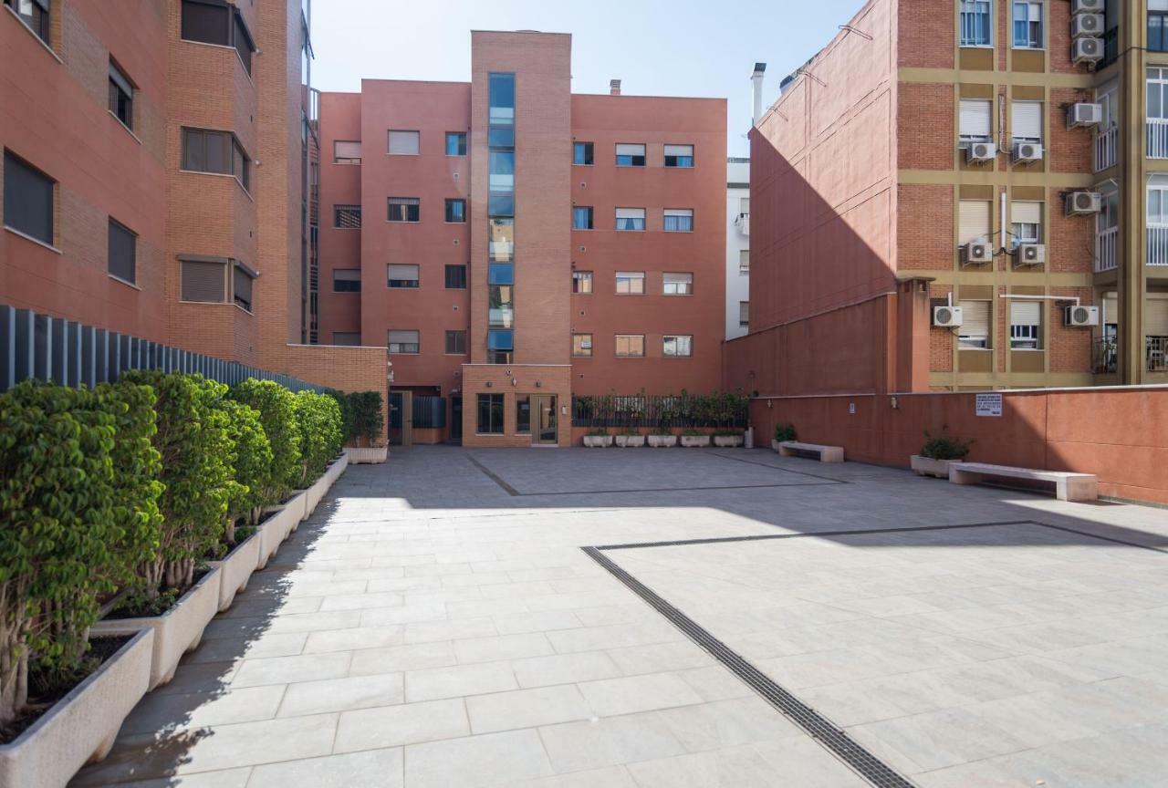 Lu&Cia City Centre Las Americas Malaga Exterior photo