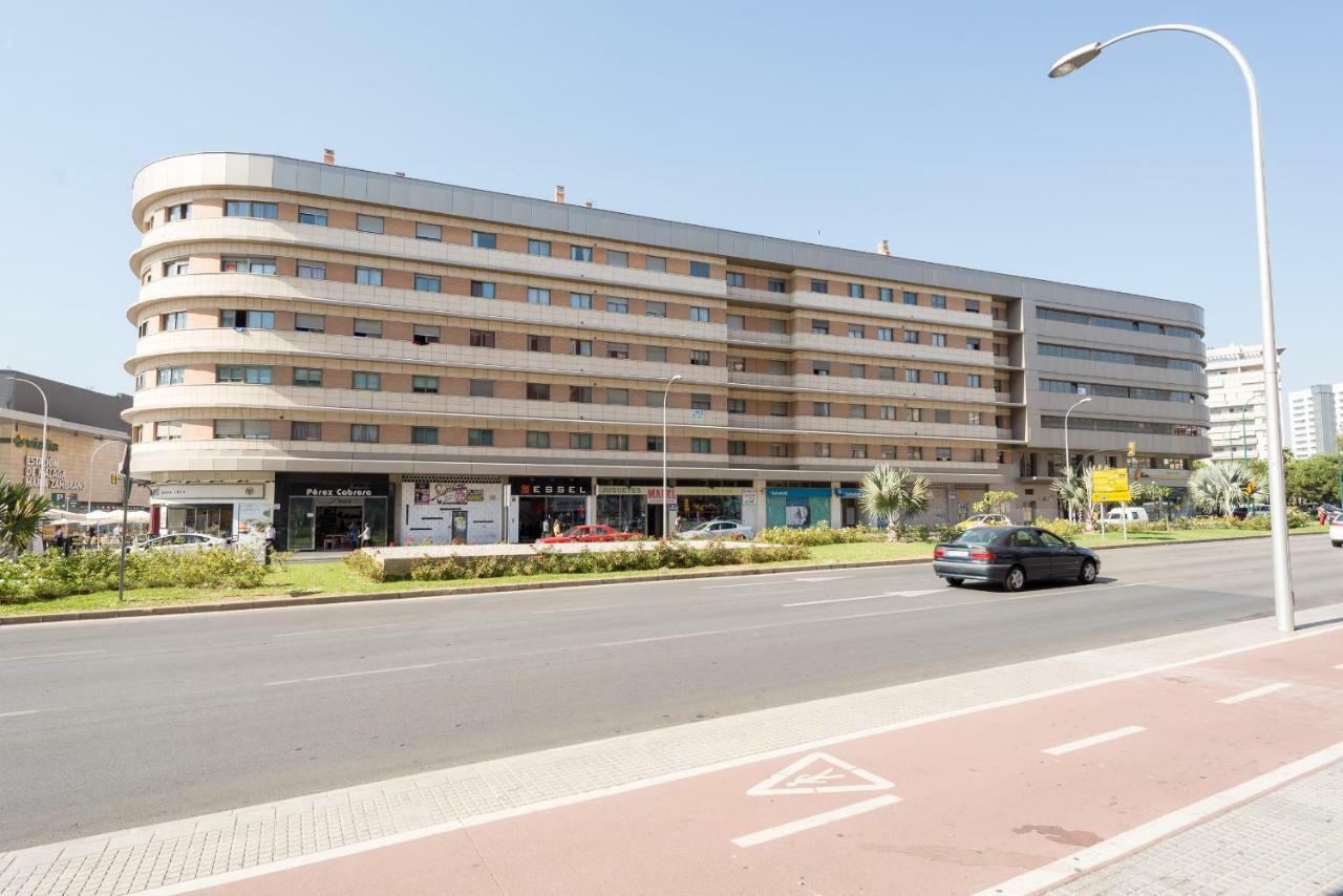 Lu&Cia City Centre Las Americas Malaga Exterior photo
